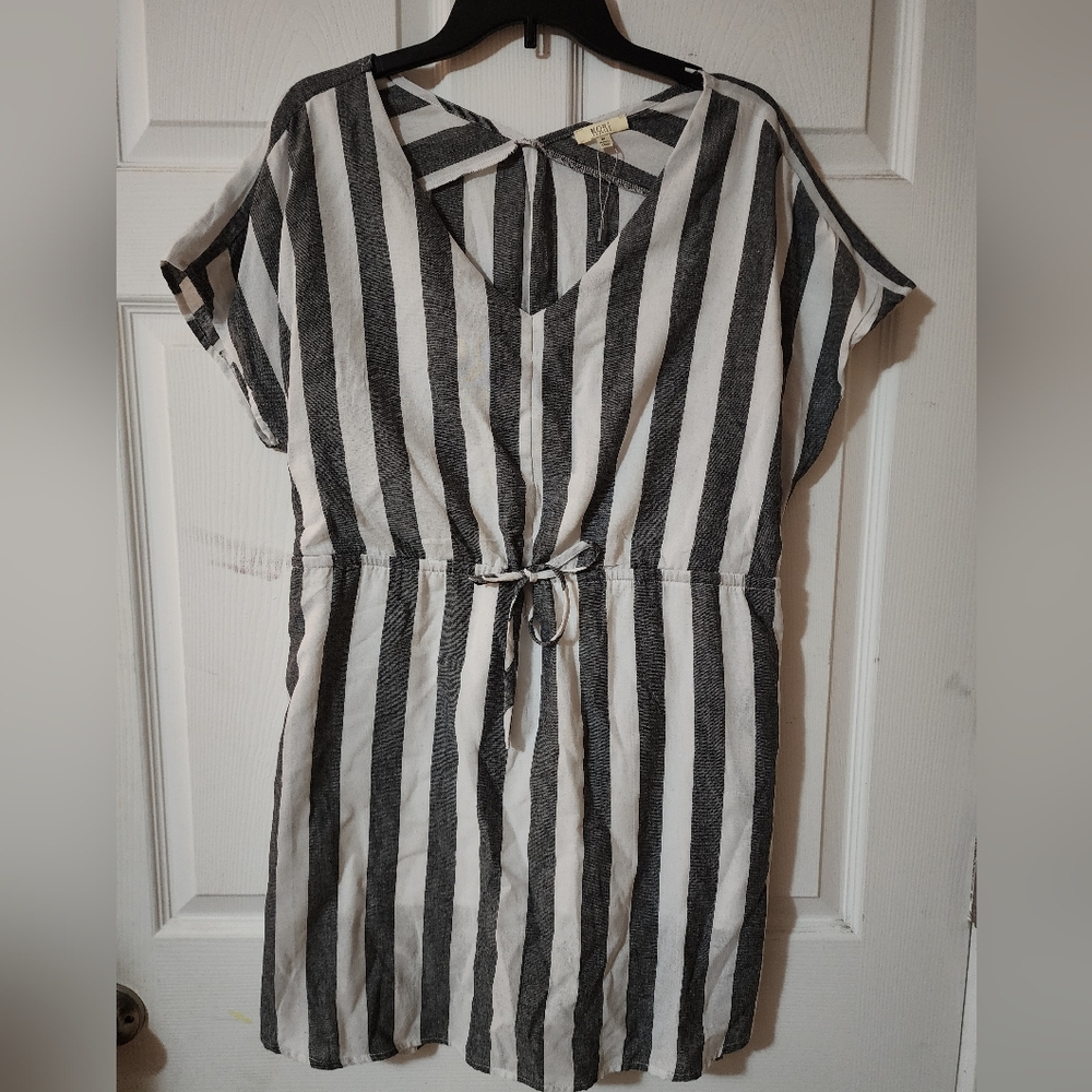 Women Boutique Dress Size M